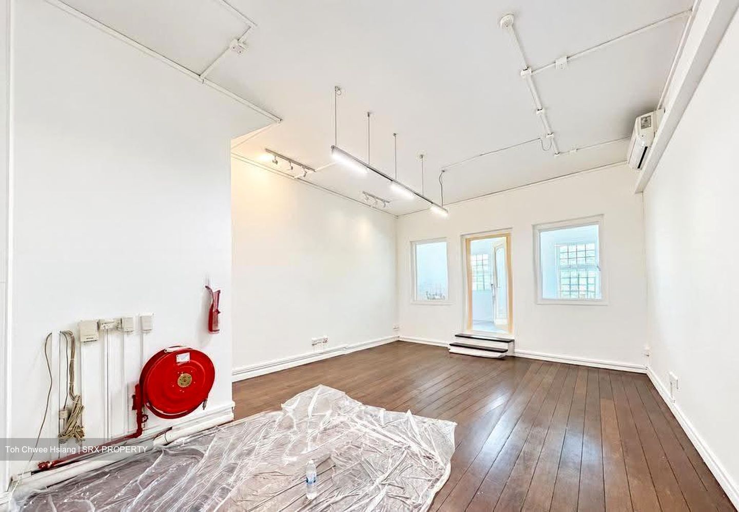 Circular Road (D1), Office #624664471